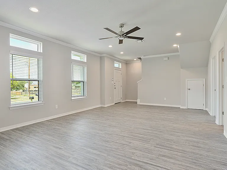 Cooner Residenace — Photo 7