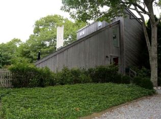 787 Edge Of Woods Rd, Water Mill, NY 11976