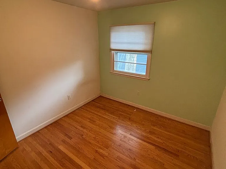 2312 Bedford Ave — Photo 20