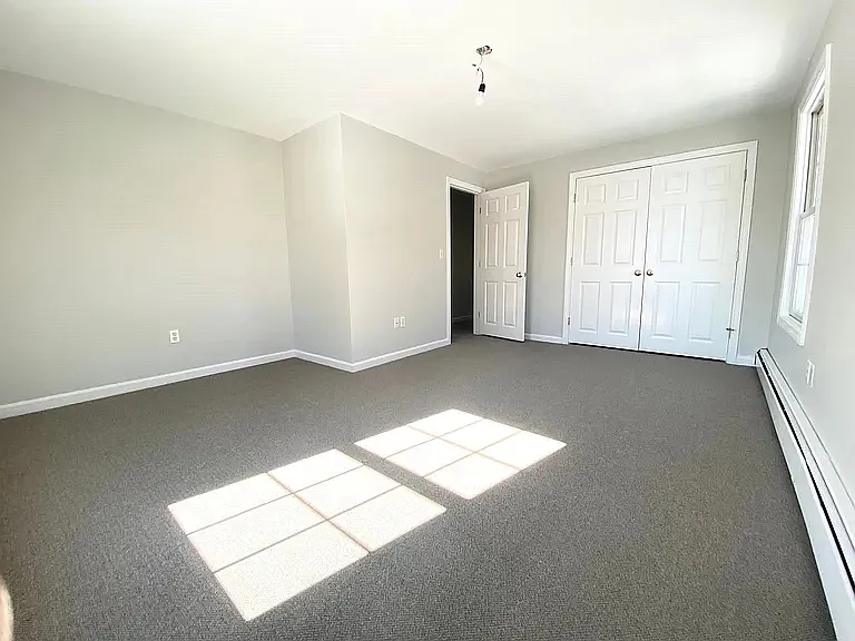 1078 Main St #2 — Photo 6