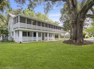 515 Rayburn Dro Ave, Ocean Springs, MS 39564