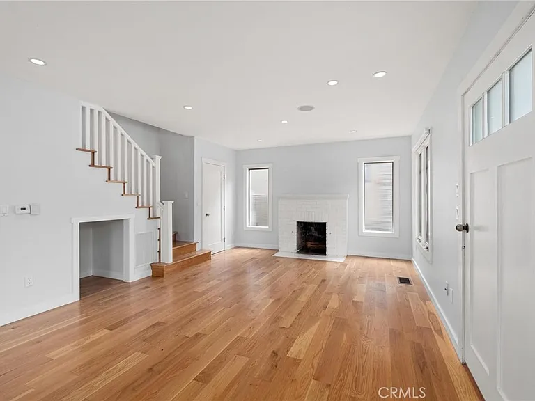 120 Morningside Dr — Photo 9