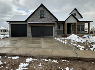 143 S Chamberlain St #327, Mapleton, UT 84664