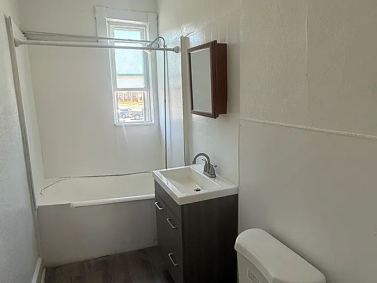 2110 W Grant St #1 — Photo 6