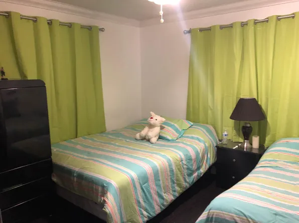 25 E 53rd Ter, Hialeah, FL 33013