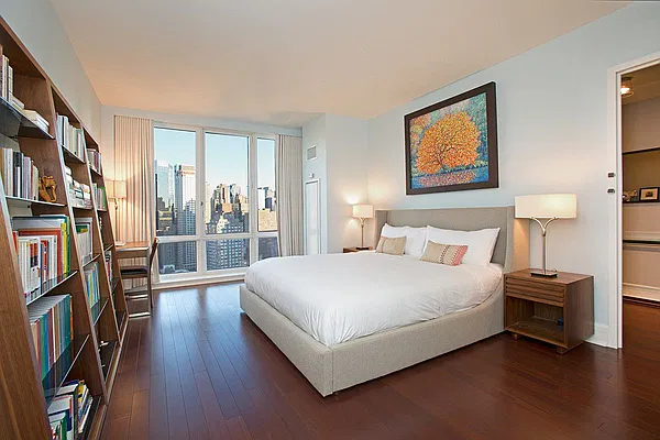 Sold by BLU Real Estate | media 5