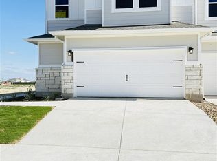 2035 Cora Ivy Ln, Round Rock, TX 78665