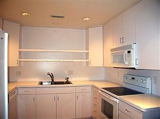 2nd image of 333 W Glendale St