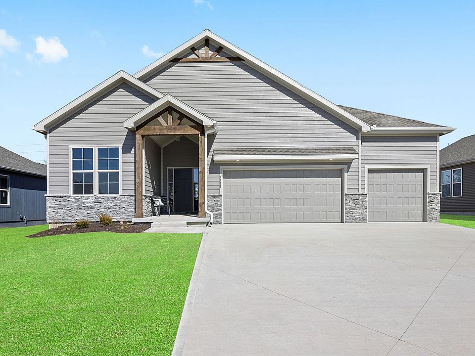 Lot 235 114 SW Cheshire Dr - 01