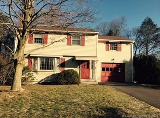 44 Farmstead Rd, East Hartford, CT 06118