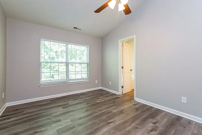 1654 Snowmass Way — Photo 13