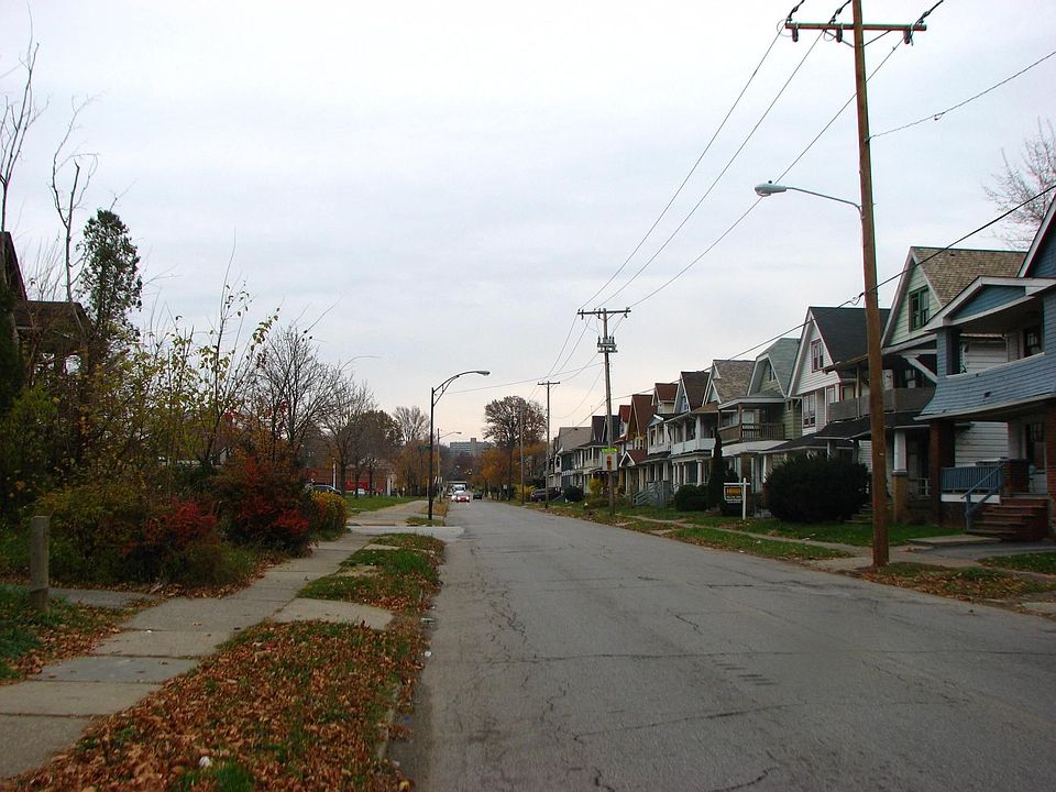 2nd image of 14000 Shaw Ave