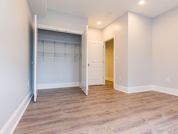 5th image of 120 Kenrick St #5