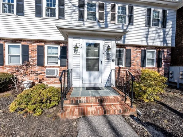 222 Buck Island Rd APT 6-7, West Yarmouth, MA 02673