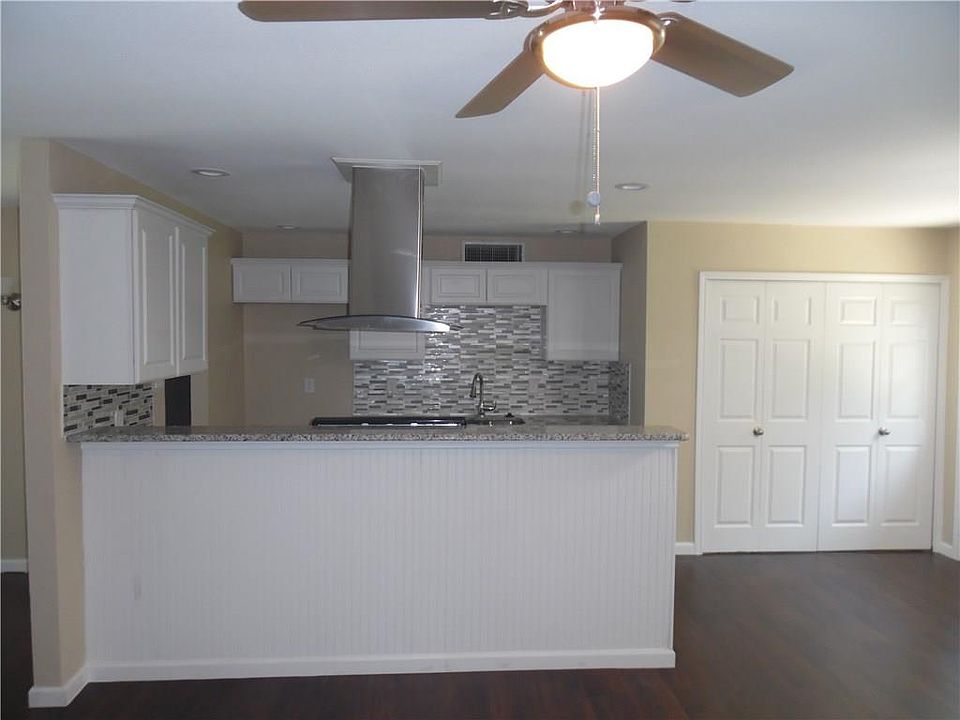 1st image of 6844 Glendale Dr