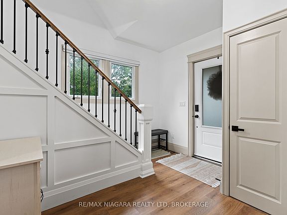 5th image of 157 Aqueduct St