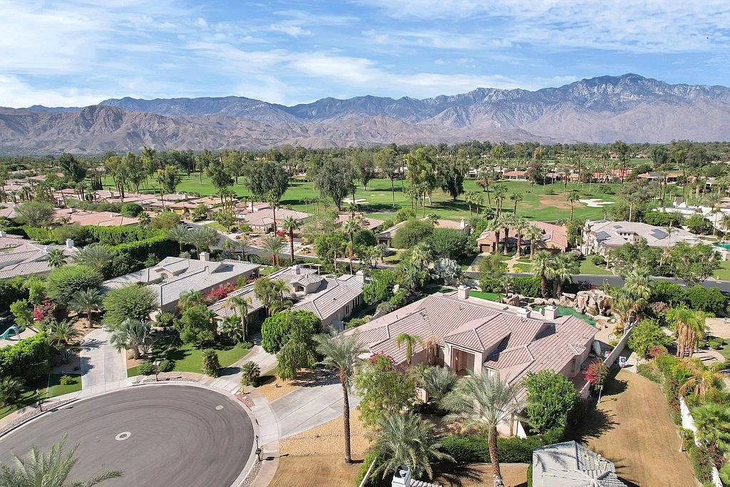 4 bed, 4355 sqft, $5,000 — Photo 3