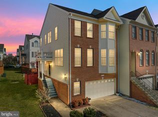 25316 Nesting Sq, Chantilly, VA 20152
