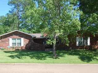 1105 Laurelwood Dr, Clinton, MS 39056