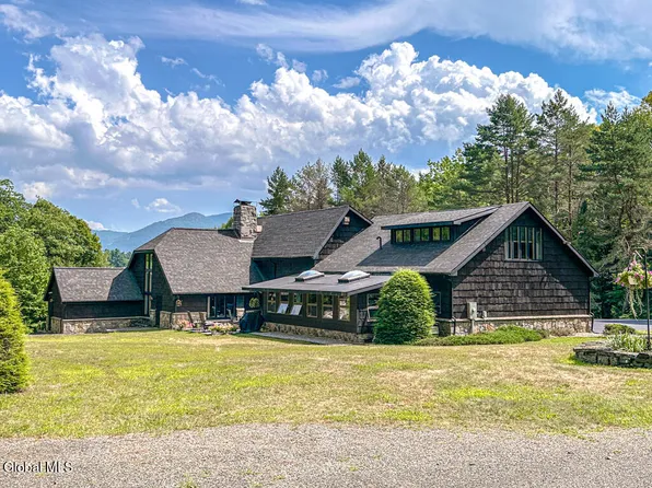 4474 Lake Shore Drive, Diamond Point, NY 12824