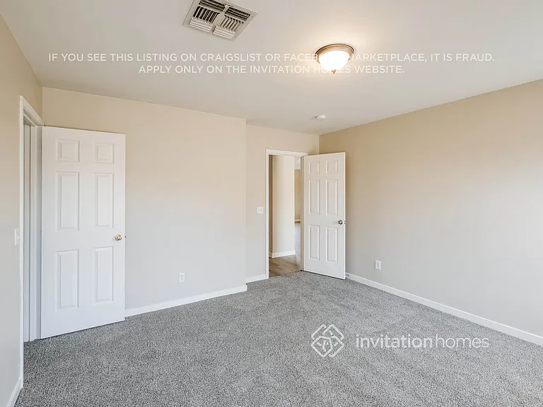 12648 N Main St — Photo 14