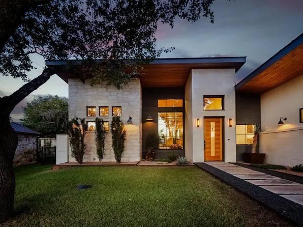 306 Fire Dance, Horseshoe Bay, TX 78657