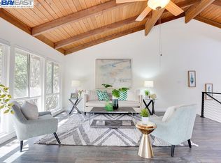 389 Ridgeview Dr, Pleasant Hill, CA 94523