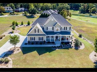 1203 Cross Creek Dr, Seneca, SC 29678