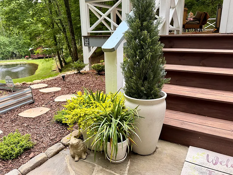 73 Peek And Peak Ln — Photo 9