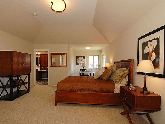 5th image of 181 Coventry Ct