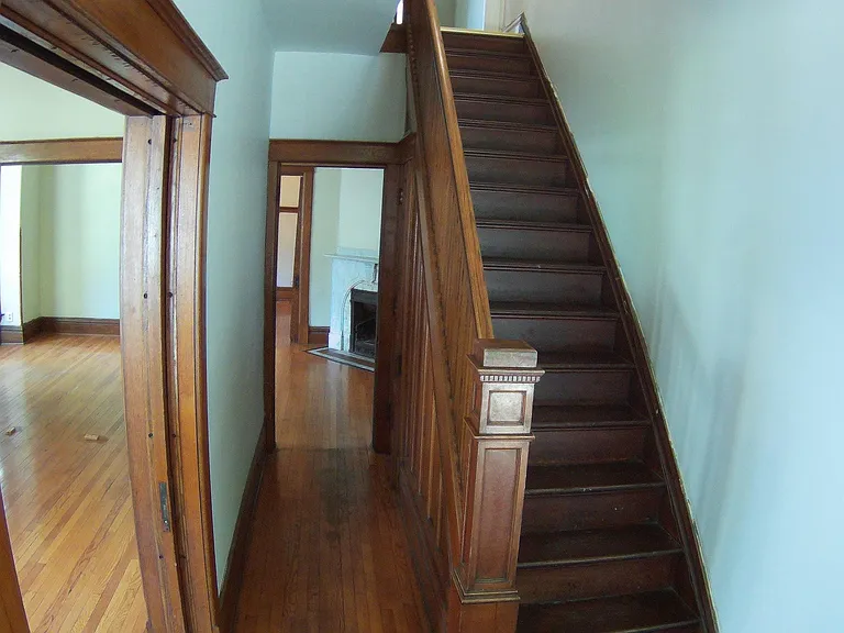 715 W Lovell St — Photo 9