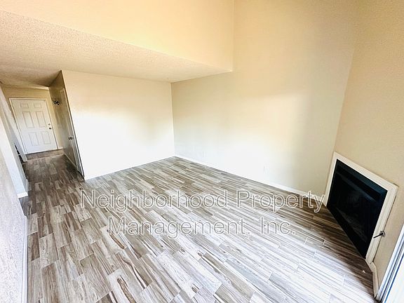 4th image of 699-703 Music Ave #703-109