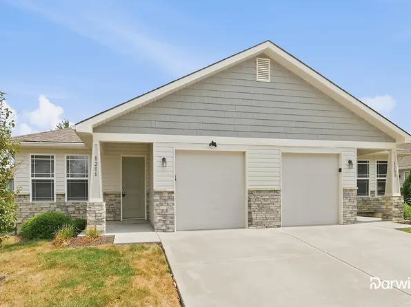 8206 SW 1st St, Blue Springs, MO 64014