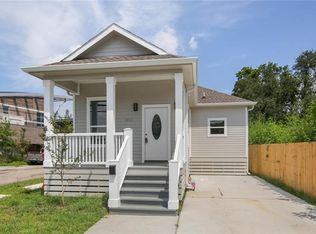 7015 Olive St, New Orleans, LA 70125