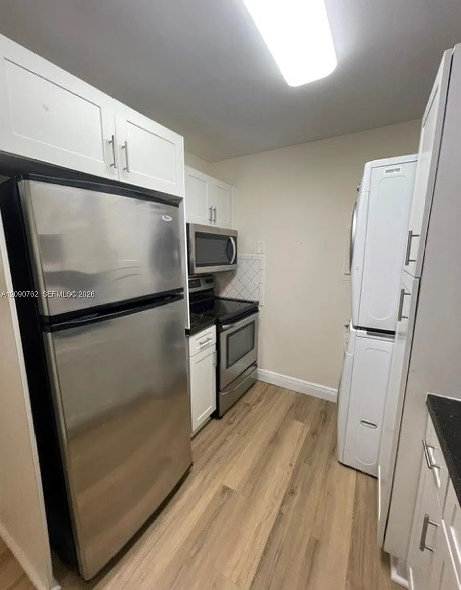 7915 SW 86th St — Photo 3