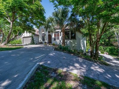 204 N Clayton St, Mount Dora, FL, 32757