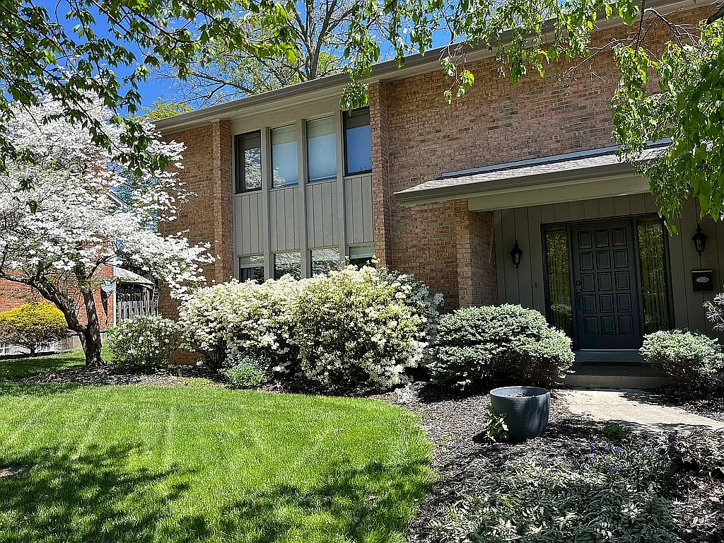 42 Pentland Pl photo 1