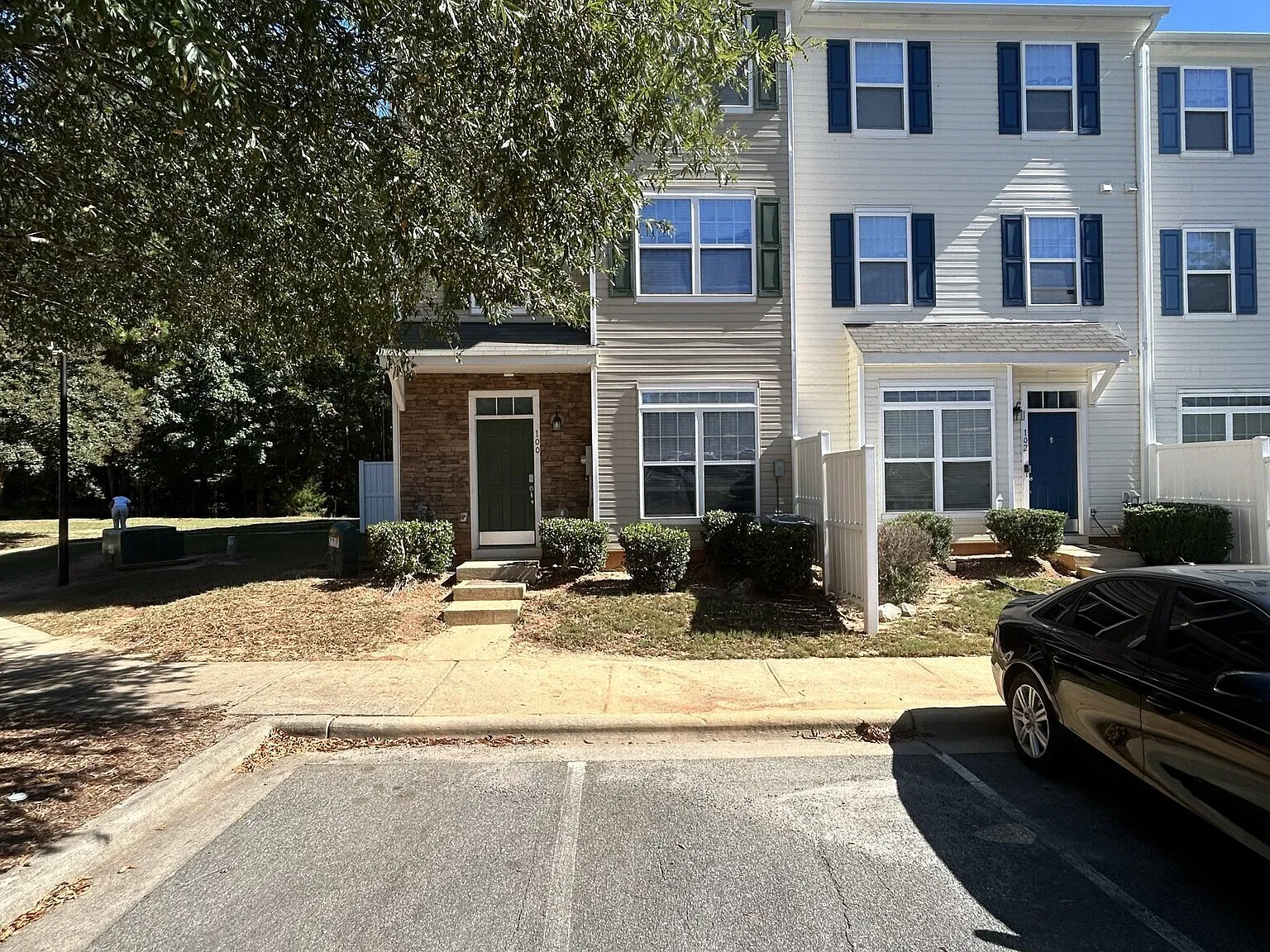 3 bed, 2.5 bath, 1740 sqft, $1,695 — Photo 1