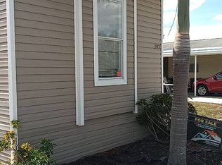 297 Buffalo Way, North Fort Myers, FL 33917