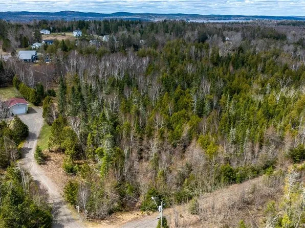 46A Crestwood Ln, Saint Andrews, NB E5B 2N8