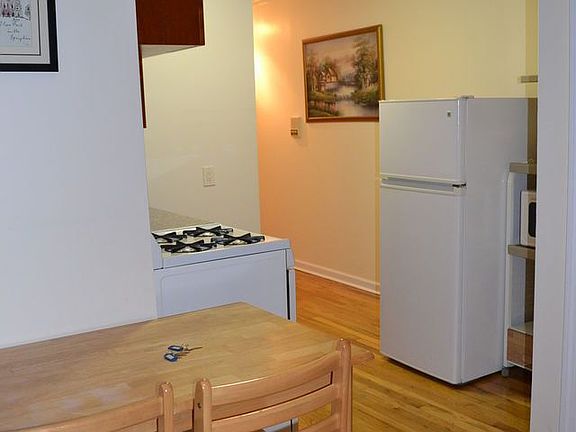 3rd image of 420 E 13th St APT 29
