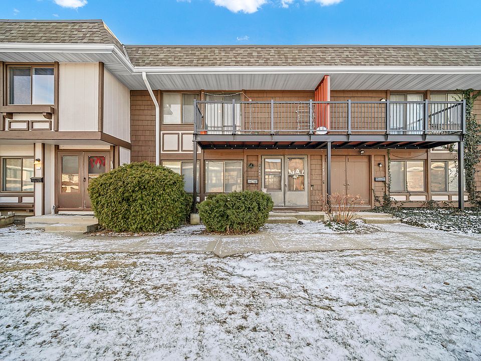 1st image of 1269 Court D