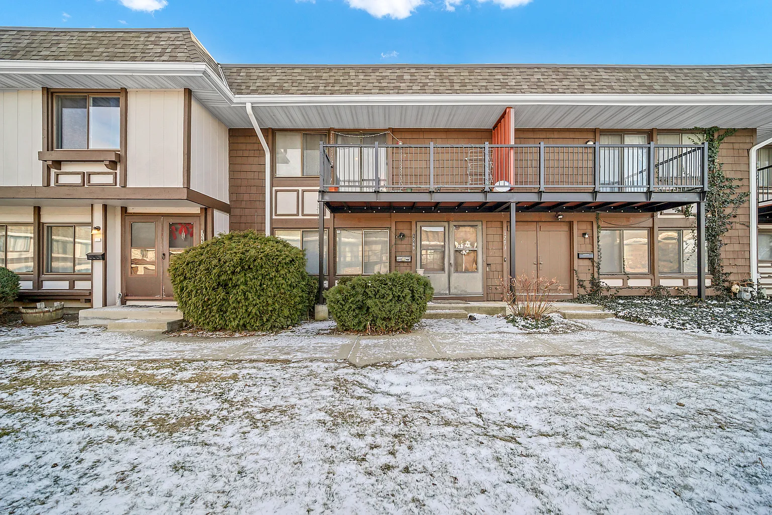 1269 Court D photo 1