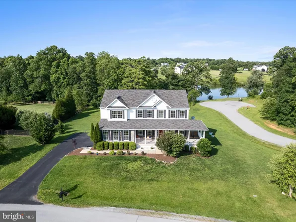 36522 Winding Oak Pl, Purcellville, VA 20132