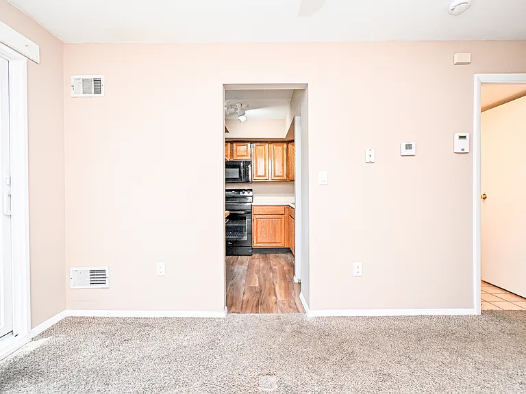 7752 Montgomery Rd #84 — Photo 14