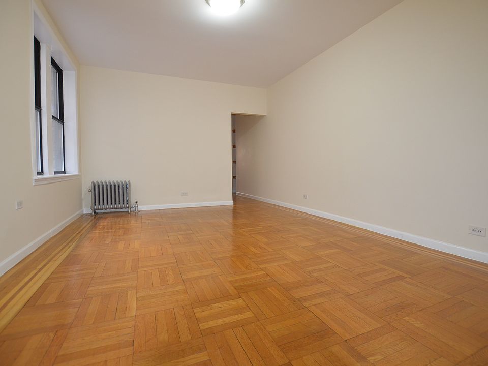 1st image of 620 W 171st St APT 4J