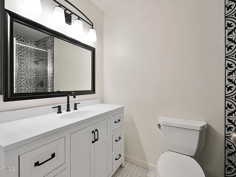 313 S Ocean Dr — Photo 14