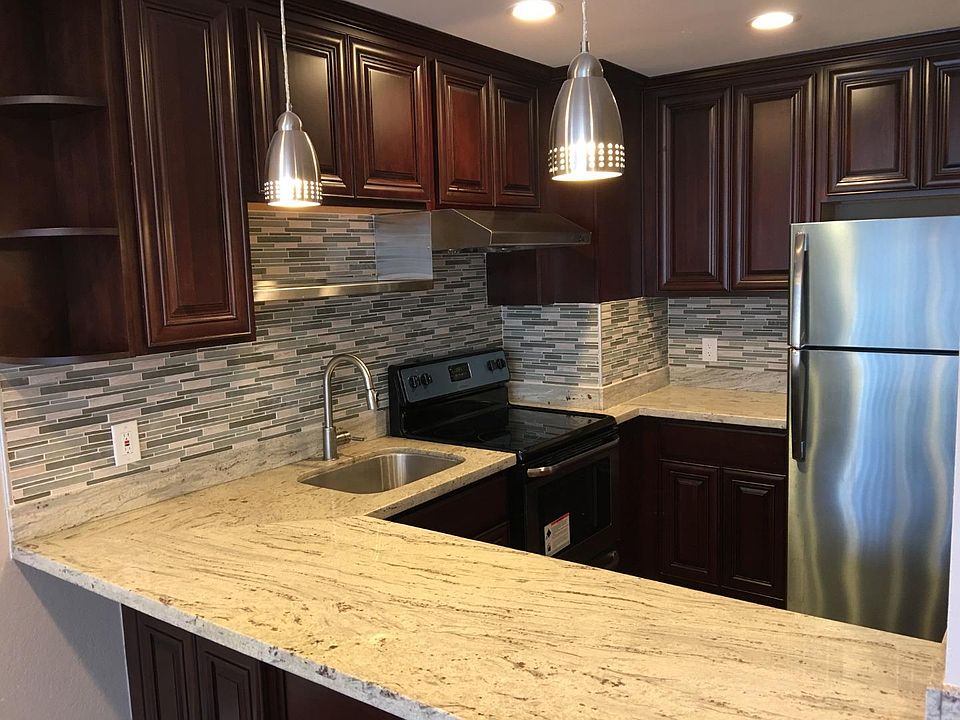 1st image of 500 El Camino Real APT 103