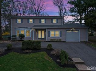 26 Livingston Ave, Edison, NJ 08820