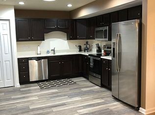 154 N Oakwood Ln, Selinsgrove, PA 17870